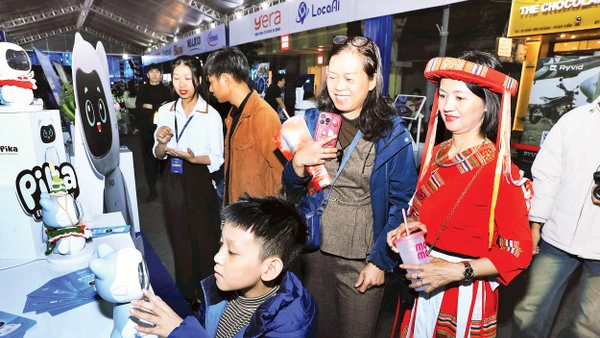 Thành phố Hồ Chí Minh xác định phát triển khoa học công nghệ, đổi mới sáng tạo là con đường phát triển chiến lược.