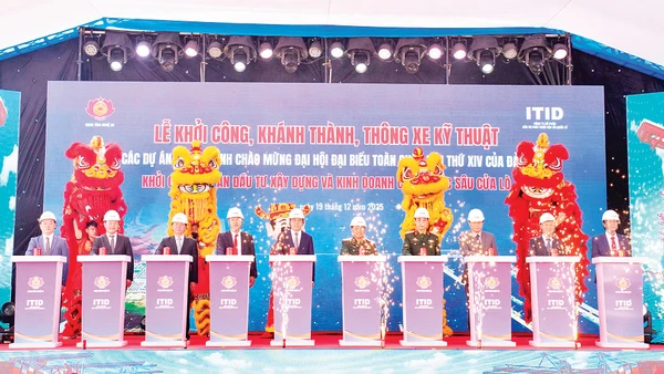 Cảng nước sâu Cửa Lò, tỉnh Nghệ An, là một trong 234 công trình trọng điểm của cả nước được khởi công ngày 19/12. Nguồn nghean.gov.vn