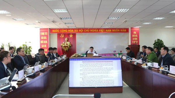 Quang cảnh hội nghị.