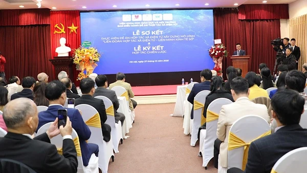 Quang cảnh buổi lễ.