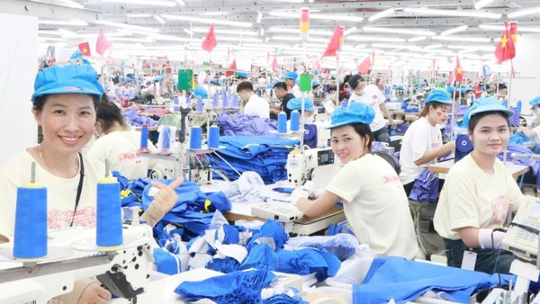 Xưởng sản xuất của Công ty TNHH thời trang Star.