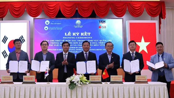 Lãnh đạo Ủy ban nhân dân tỉnh Tây Ninh ký kết với 3 đối tác trong lĩnh vực quản trị thông minh, đổi mới sáng tạo dựa trên trí tuệ nhân tạo và phát triển bền vững.