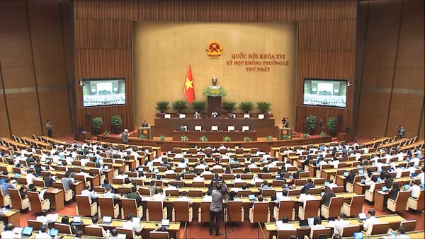 [Video] Quốc hội xem xét đề xuất sửa quy định xử lý hành vi trốn tránh nghĩa vụ quân sự