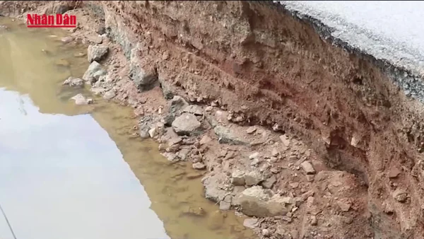 [Video] Tái thiết mạng lưới hạ tầng giao thông bị thiệt hại sau lũ