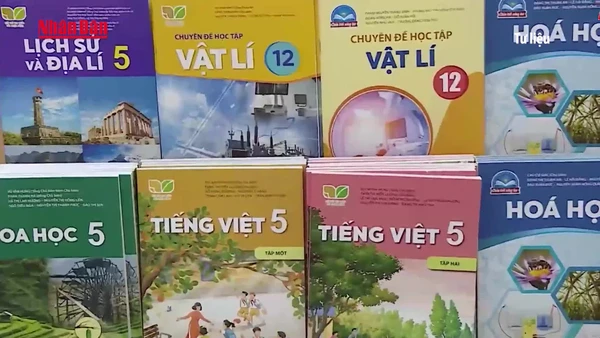 [Video] “Dẹp loạn” sách giáo khoa