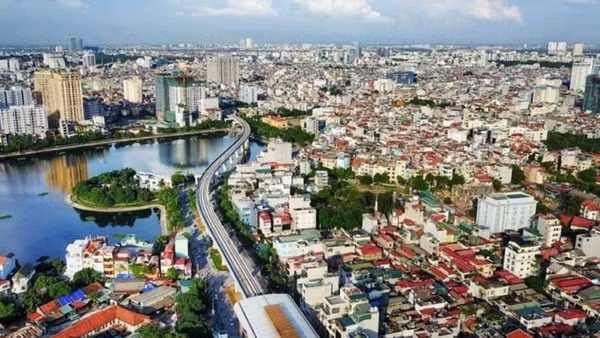 Hà Nội đang triển khai những đợt quy hoạch đô thị và hạ tầng quyết liệt. (Ảnh: PV)
