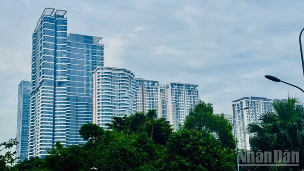 Thị trường ghi nhận sự dịch chuyển tâm lý người mua bất động sản 2026, từ kỳ vọng tăng giá sang giá trị khai thác dòng tiền. (Ảnh: HNV)