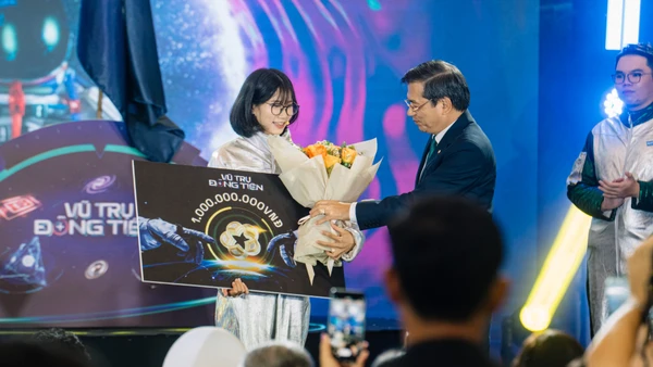 Bên cạnh yếu tố về giáo dục, nâng cao tư duy kinh tế, tài chính, chương trình cũng có những phần thưởng lớn cho người chiến thắng.