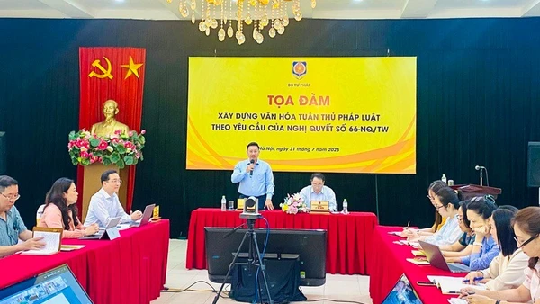 Nhiều hội nghị, hội thảo được tổ chức để đưa Nghị quyết vào đời sống. (Ảnh DIỆU ANH)