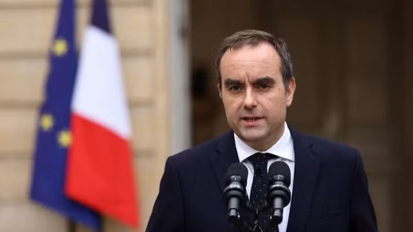 Ông Lecornu trở thành vị thủ tướng thứ ba trong nhiệm kỳ hai của Tổng thống Emmanuel Macron phải từ chức.