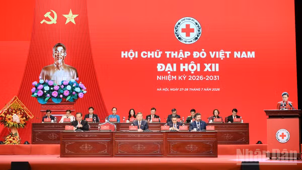 Tổng Bí thư, Chủ tịch nước Tô Lâm dự phiên khai mạc trọng thể Đại hội đại biểu toàn quốc Hội Chữ thập Đỏ Việt Nam lần thứ XII nhiệm kỳ 2026-2031. (Ảnh: ĐĂNG KHOA)