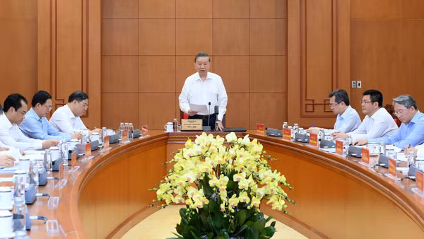 Tổng Bí thư, Chủ tịch nước Tô Lâm chủ trì làm việc với Đảng ủy Chính phủ về tổng kết Nghị quyết số 24-NQ TW. (Ảnh: ĐĂNG KHOA)