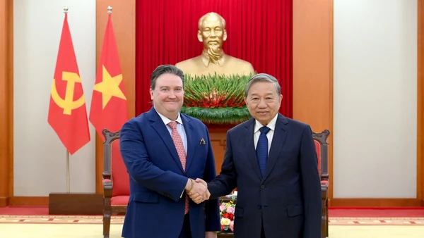 Tổng Bí thư Tô Lâm tiếp Đại sứ Hoa Kỳ tại Việt Nam Marc Knapper. (Ảnh: ĐĂNG KHOA)