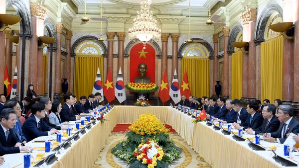 Tổng Bí thư, Chủ tịch nước Tô Lâm hội đàm với Tổng thống Hàn Quốc Lee Jae Myung. (Ảnh: ĐĂNG KHOA). 