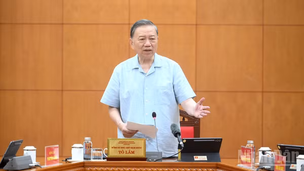 Tổng Bí thư, Chủ tịch nước Tô Lâm chủ trì buổi làm việc của Thường trực Ban Chỉ đạo về phát triển khoa học công nghệ, đổi mới sáng tạo và chuyển đổi số (Thường trực Ban Chỉ đạo) về công tác nghiên cứu khoa học cơ bản ngày 25/5.
