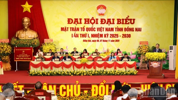 Quang cảnh đại hội.