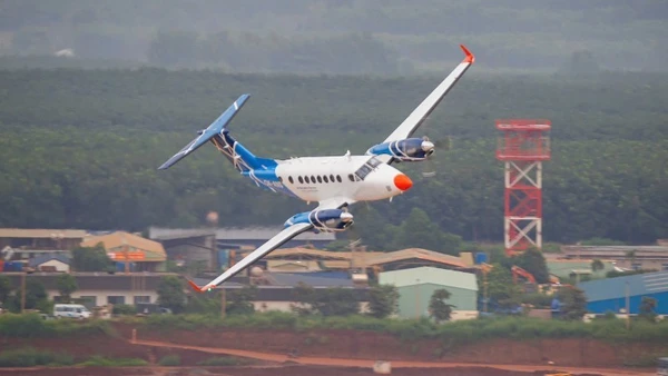 Máy bay thực hiện đợt bay hiệu chuẩn tại sân bay quốc tế Long Thành cuối tháng 9/2025.