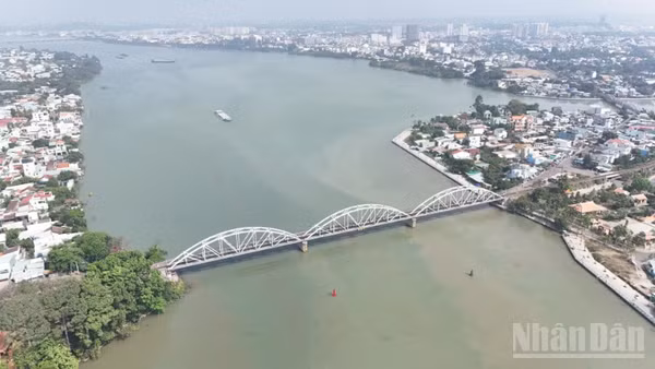 Đồng Nai với khí chất riêng có của một vùng đất hơn 325 năm hình thành, phát triển.