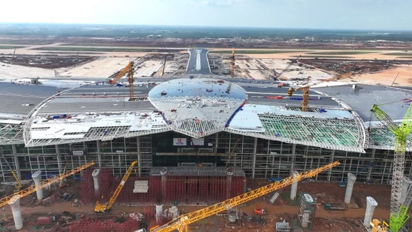 Sân bay Long Thành đang đẩy nhanh tiến độ để cơ bản hoàn thành giai đoạn 1 cuối năm nay.