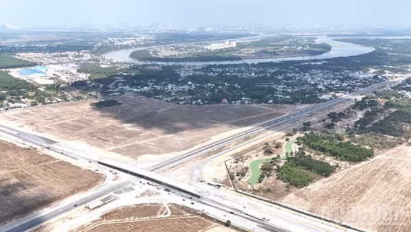 Trở thành thành phố trực thuộc Trung ương Đồng Nai có nhiều cơ hội để bứt phá phát triển mạnh mẽ.