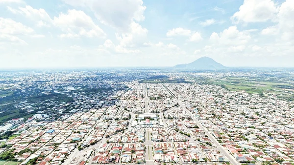 Toàn cảnh phường Long Hoa, tỉnh Tây Ninh nhìn từ trên cao. 