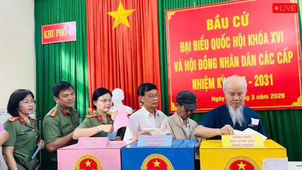 Tỷ lệ cử tri đã tham gia bỏ phiếu của tỉnh Gia Lai đạt 99,76%.