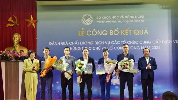 Vinh danh 5 nhà cung cấp dịch vụ chữ ký số công cộng có chất lượng tốt nhất năm 2025.