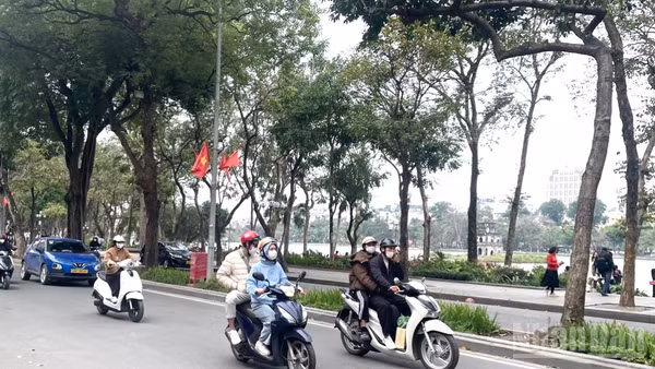 Dự báo khu vực Hà Nội ngày 3/3 có mưa, mưa rào rải rác và có nơi có dông; đêm và sáng trời rét. (Ảnh minh họa: ĐT)