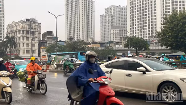 Dự báo khu vực Hà Nội có mưa nhỏ vài nơi,. (Ảnh minh họa: Đ.T)