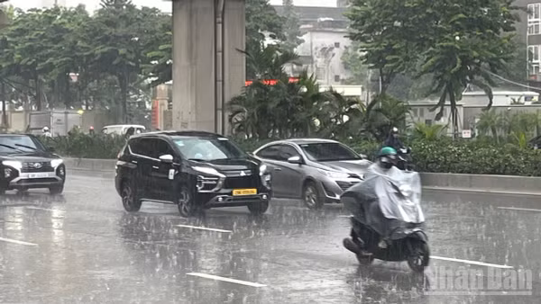 Dự báo khu vực Hà Nội có mưa, cục bộ có nơi mưa to. (Ảnh minh họa: Đ.T)