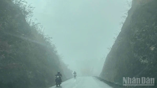 Bắc Bộ sáng sớm có nơi có sương mù, trưa chiều trời nắng. (Ảnh minh họa: Đ.T)