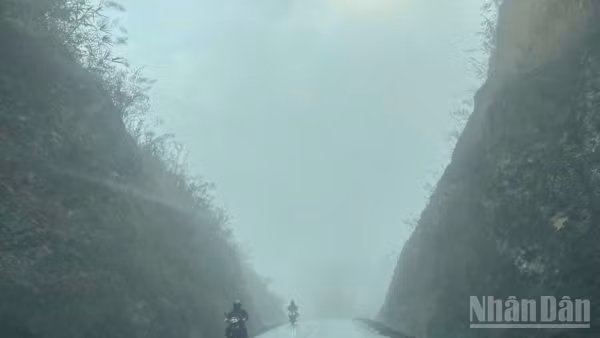 Dự báo khu vực Bắc Bộ nhiều nơi có sương mù nhẹ. (Ảnh minh họa: Đ.T)