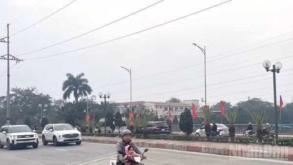 Dự báo Hà Nội từ đêm 8/3 đến sáng 10/3 có mưa, mưa rào rải rác và có nơi có dông; từ tối và đêm 9-10/3 trời chuyển rét. (Ảnh minh họa: ĐT)