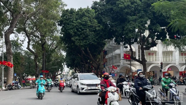 Dự báo khu vực Hà Nội trưa chiều giảm mây trời nắng. (Ảnh minh họa: Đ.T)