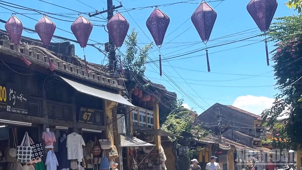 Dự báo từ thành phố Huế đến thành phố Đà Nẵng đến Đắk Lắk có nắng nóng gay gắt. (Ảnh minh họa: Đ.T)