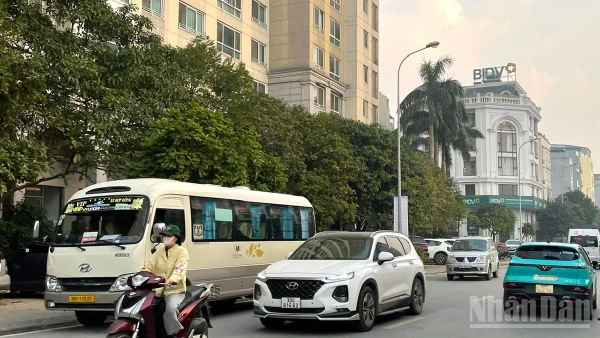 Dự báo khu vực Hà Nội có mưa ở vài nơi, sáng và đêm trời rét. (Ảnh minh họa: Đ.T)