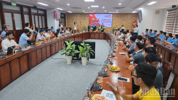 Quang cảnh Lễ công bố.