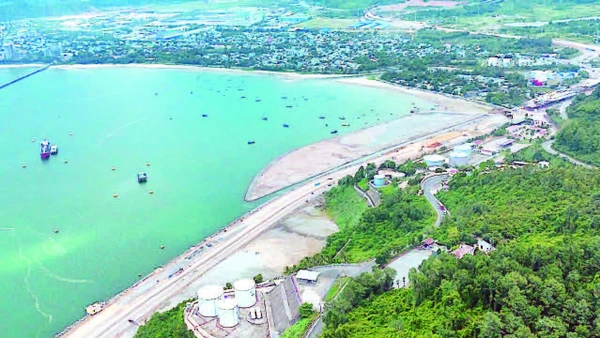 Đà Nẵng nỗ lực thu hút các nhà đầu tư vào Khu thương mại tự do, Trung tâm tài chính quốc tế.