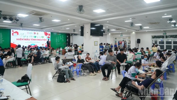 Ngày hội hiến máu tình nguyện đợt 3 năm 2025 Trường đại học Đông Á Đà Nẵng đã thu về 451 đơn vị máu. (Ảnh: ANH ĐÀO)