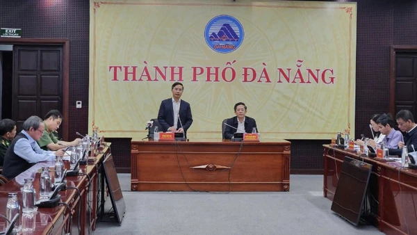 Thành phố Đà Nẵng họp triển khai "chiến dịch Quang Trung".