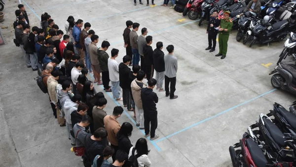 Công an thành phố Đà Nẵng triệu tập 63 đối tượng liên quan. Ảnh: Công an cung cấp