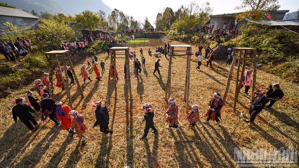 Lễ Tủ Cải của cộng đồng người Dao đầu bằng, tỉnh Lai Châu. (Ảnh: VŨ LINH)