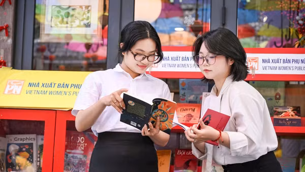 Đọc sâu và thấu hiểu là một thách thức với giới trẻ ngày nay. Ảnh: THÀNH ĐẠT 