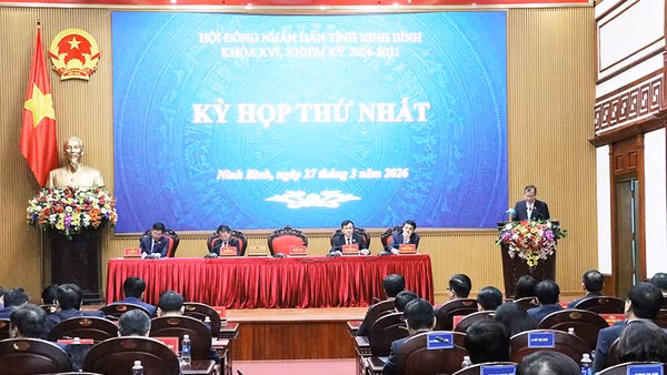 Quang cảnh kỳ họp.