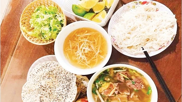 Bún bò Đò Trai - món ăn đậm hương vị quê nhà.