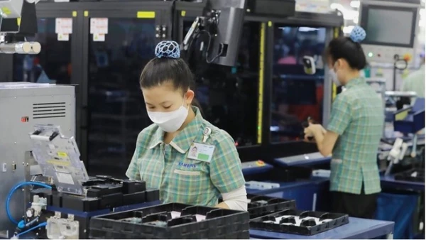 Khu Công nghiệp Sông Công II-giai đoạn 2 rộng gần 300ha đang được khẩn trương xây dựng.