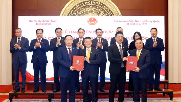 Cái bắt tay hợp tác giữa 2 tên tuổi lớn là Sun Group và Gold Mantis sẽ xác lập chuẩn mực mới cho kiến trúc nội thất tại Việt Nam.