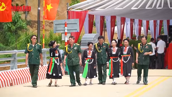 Cầu Thành Vượng, nơi người lính năm xưa viết tiếp câu chuyện hòa bình