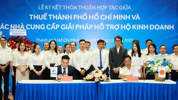 Thuế TP.HCM và KiotViet hợp tác hướng dẫn chính sách thuế cho hơn 340.000 hộ kinh doanh.