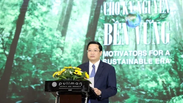 Thứ trưởng Bộ Tài chính Nguyễn Đức Tâm phát biểu tại sự kiện